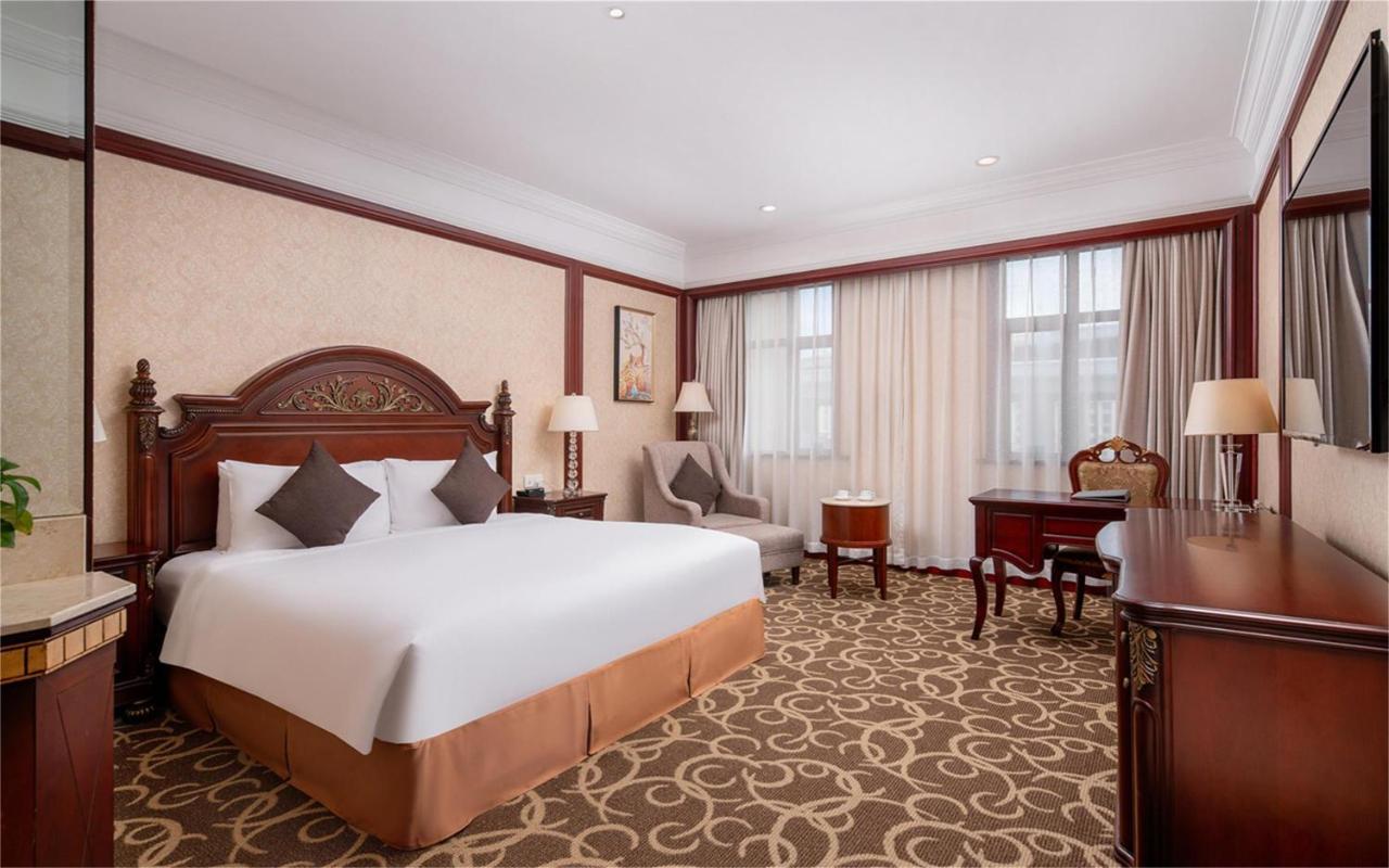 วินด์แฮม เซี่ยงไฮ้ หงเฉียว Hotel ภายนอก รูปภาพ
