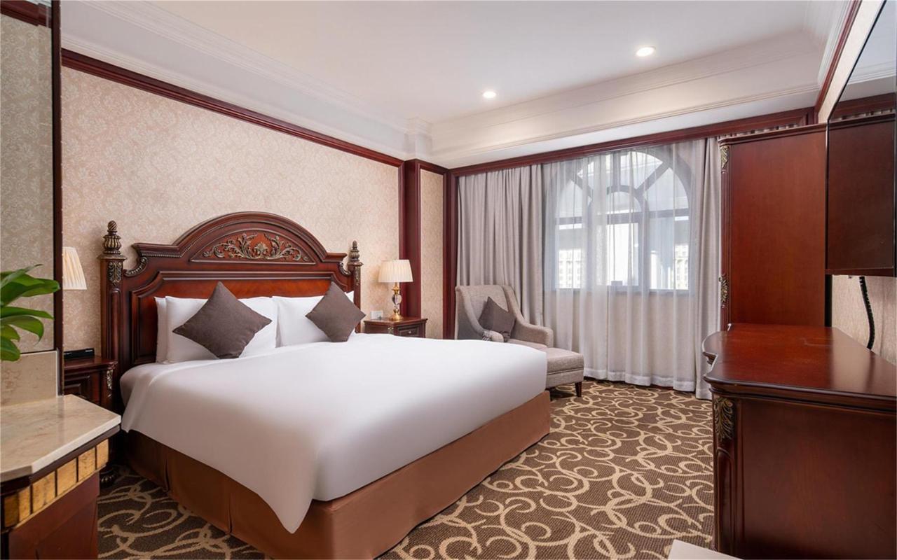 วินด์แฮม เซี่ยงไฮ้ หงเฉียว Hotel ภายนอก รูปภาพ