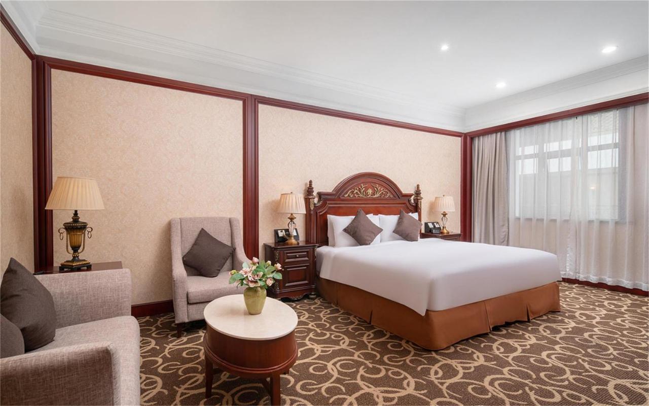 วินด์แฮม เซี่ยงไฮ้ หงเฉียว Hotel ภายนอก รูปภาพ