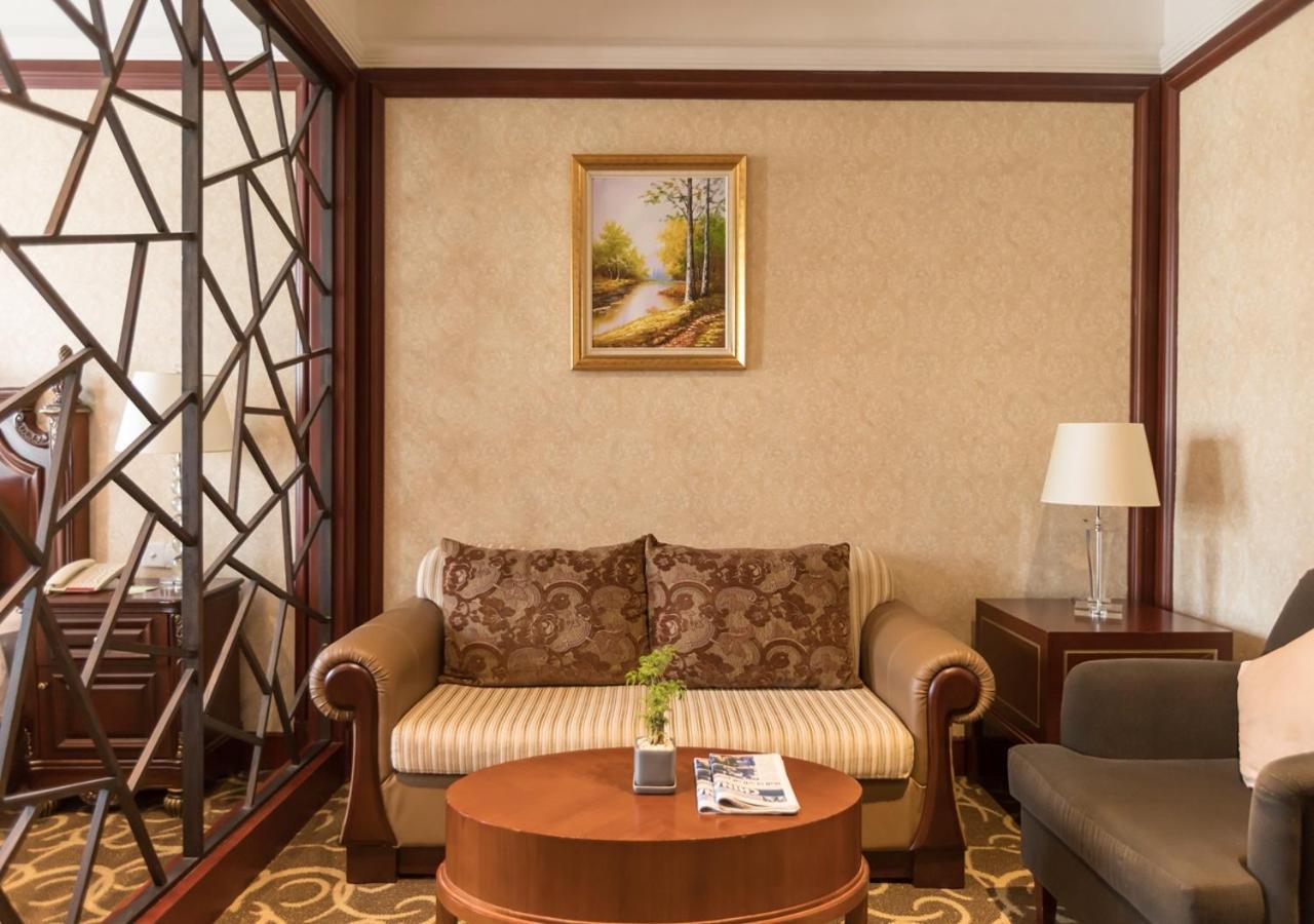 วินด์แฮม เซี่ยงไฮ้ หงเฉียว Hotel ภายนอก รูปภาพ