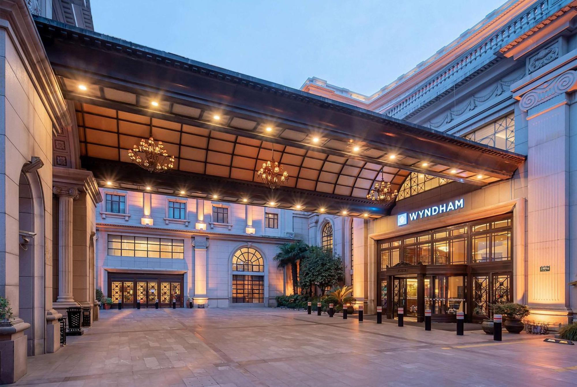 วินด์แฮม เซี่ยงไฮ้ หงเฉียว Hotel ภายนอก รูปภาพ